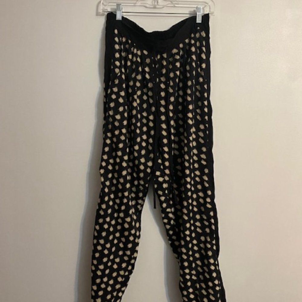 Truth Black/Cream jogger pants, size L